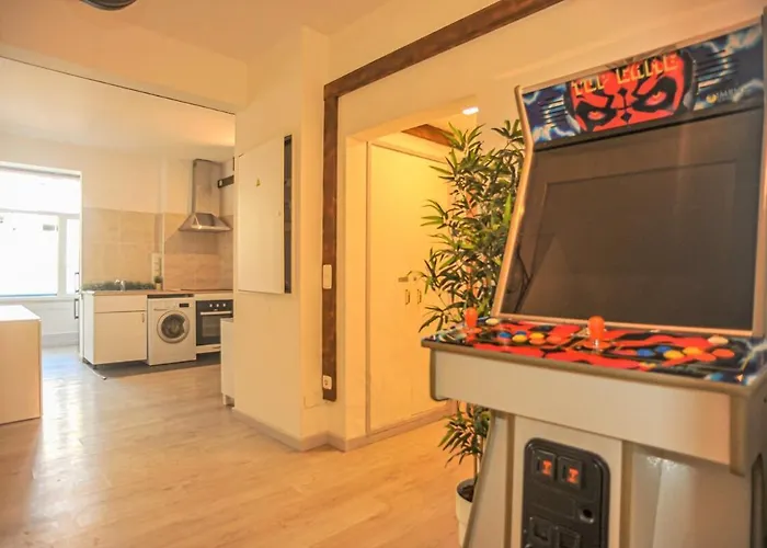 My Fair - Downtown Near Marques De Pombal Lägenhet